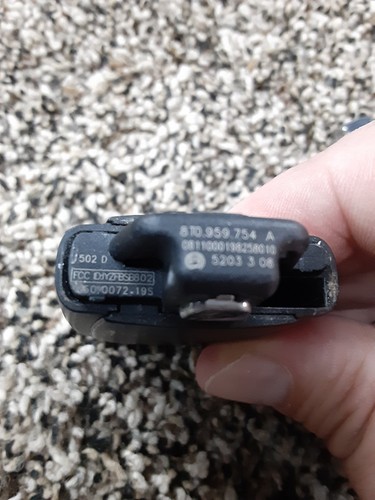 Audi A4 A5 S4 S5 Coupe Q5 4 Button Smart Key Fob 8T0 959 754 A OEM - Picture 4 of 4