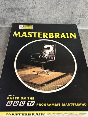 Vintage Masterbrain Spiel basierend auf BBC TV-Programm Mastermind. 1975. Komplett 