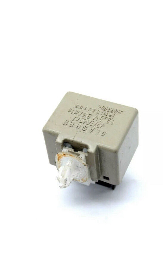 Toyota Hazard Relay Turn Flasher Denso Relay 81980-05040 Genuine