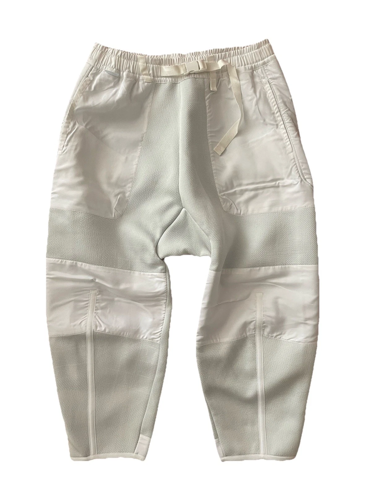 Byborre X Parley Cropped Hike Pants Size L
Opens in a new window or tab