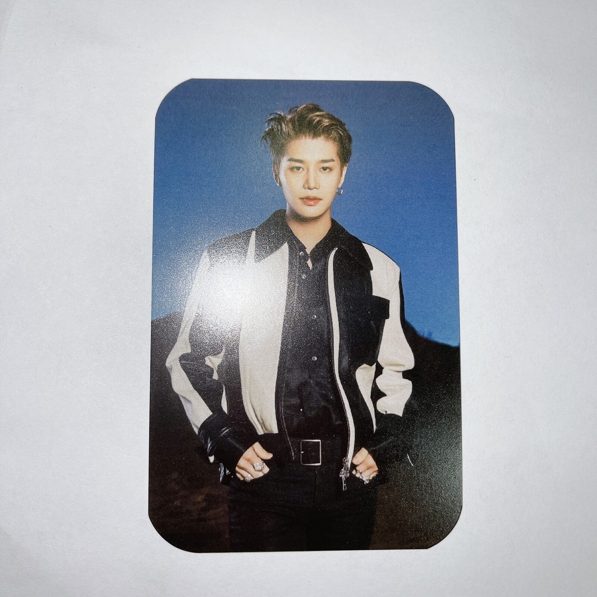 NCT 'Resonance' 2020 Exclusive Photo card Set With Tin case NCT 'Resonance' 2020 Exclusive Photo card Set With Tin case