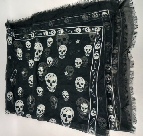 Alexander mcqueen silk x - Gem Alexander mcqueen silk x - Gem