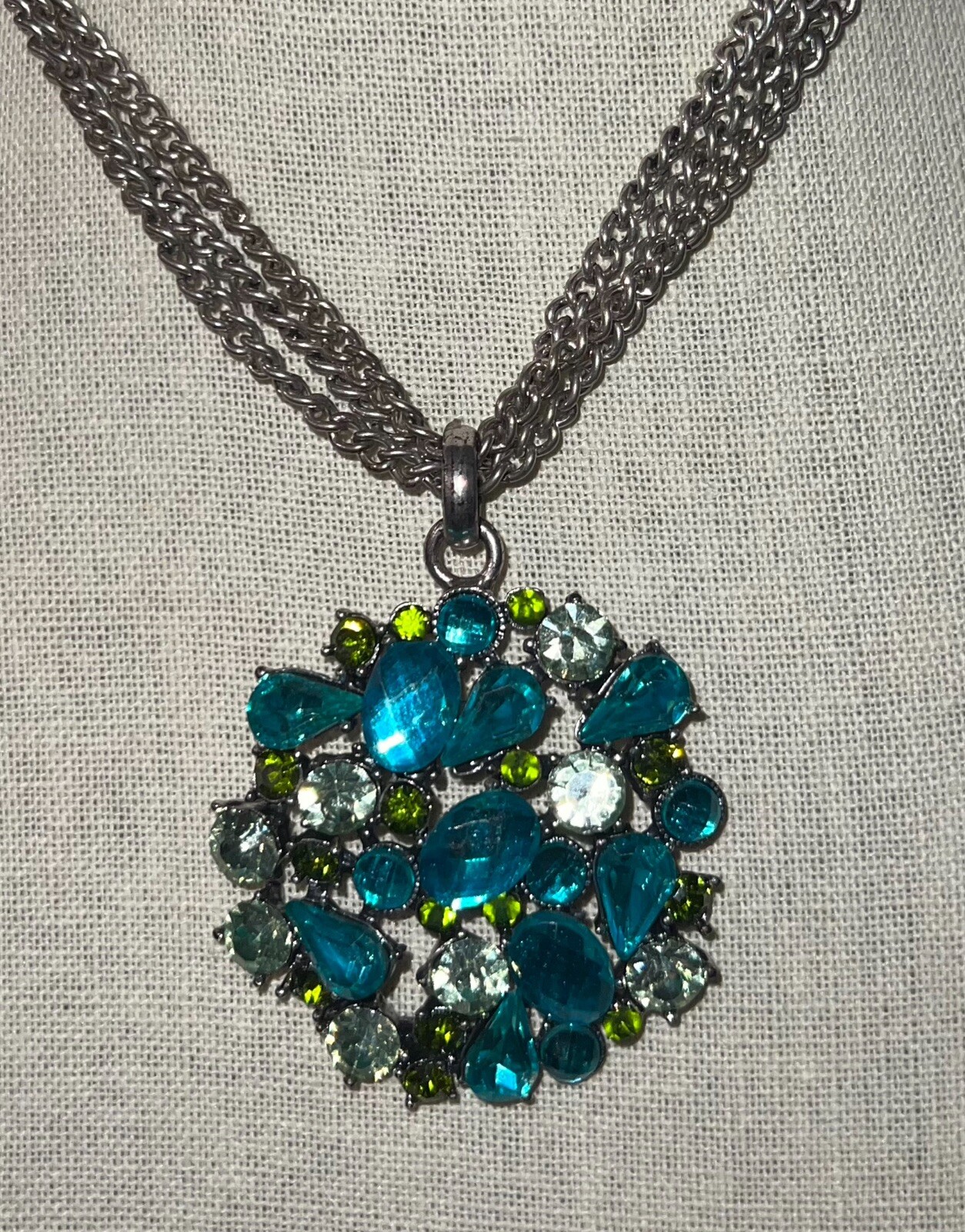 Picture 2 of 6