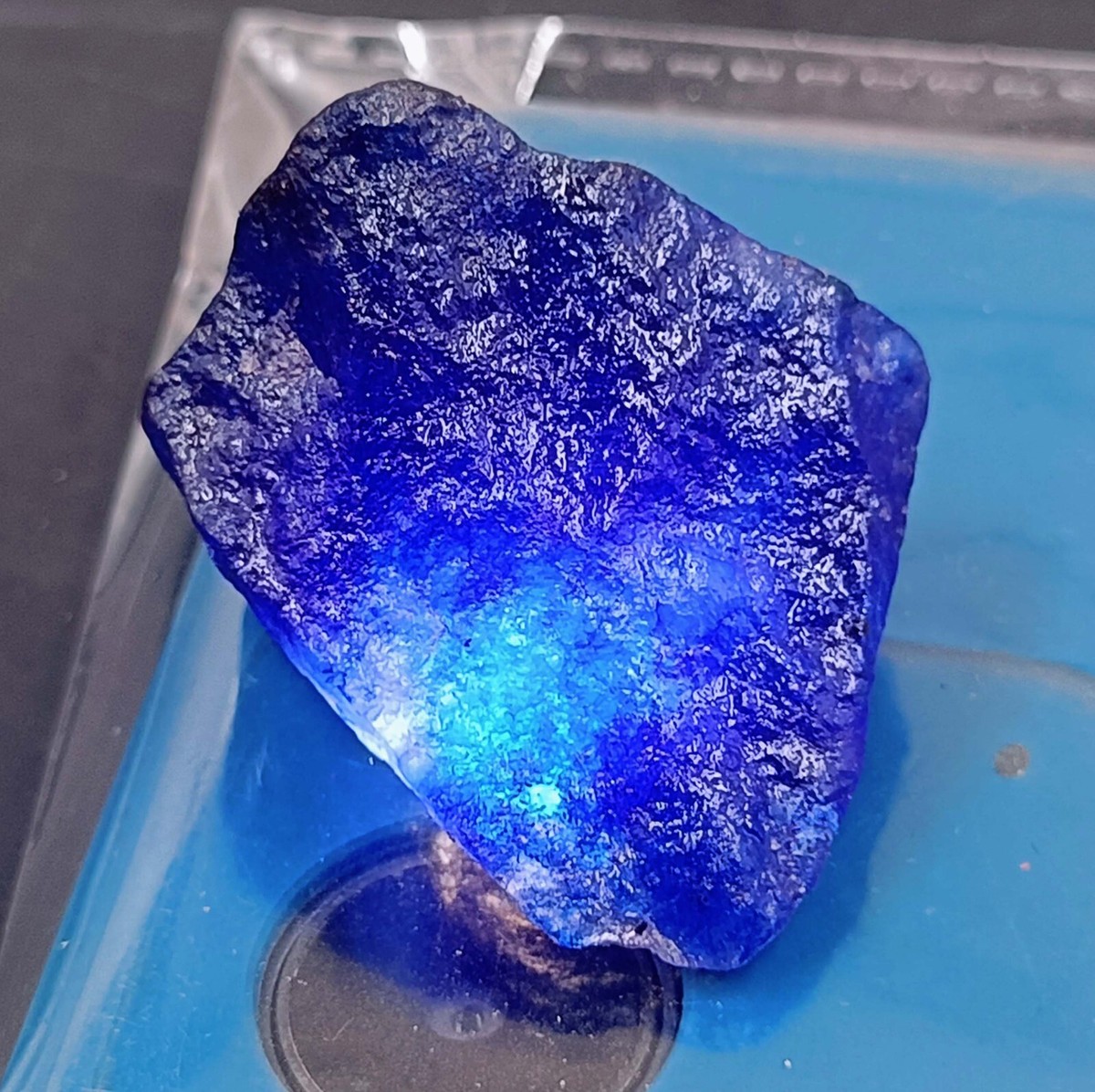 Dyed 200-250 Ct Natural Blue Sapphire Uncut Rough Certified