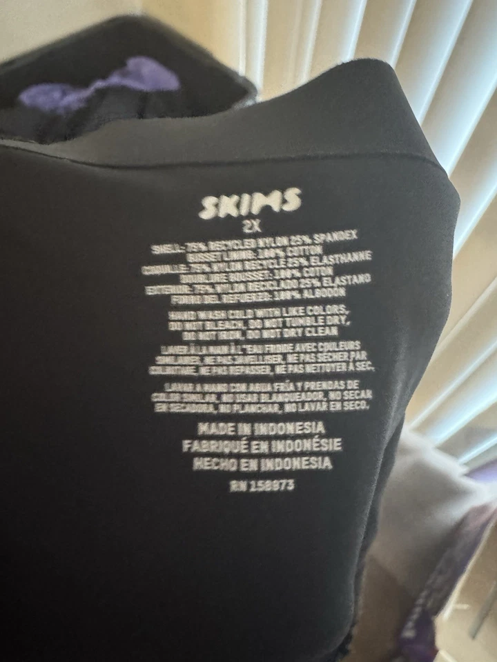 Skims Soft Smoothing Seamless Legging High Double Waistband Black Size 2X Nylon - Image 2 of 2