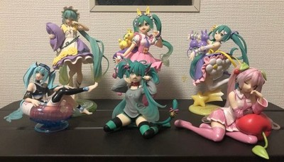 Taito Hatsune Miku Limited Edition Figure Set of 6 Preowned Collectible Japan
