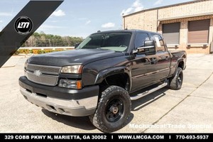 2005 Chevrolet Silverado 2500 HD LT Pickup 4D 6 1/2 ft