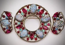 Signed SCHREINER🫆🦄Large Robust Round Colorful 🦄🫆BROOCH/EARRINGS SET