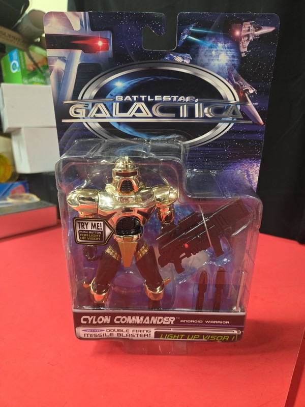Battlestar Galactica Cylon Centurion Action Figure Trendmasters Vintage 1996