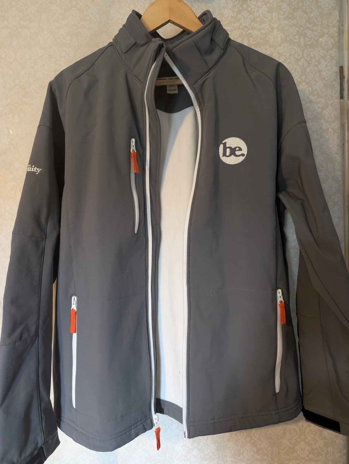 Cirque Softshell Jacket Medium Gray - image 2
