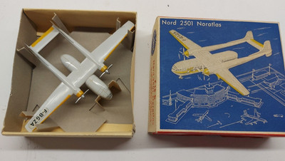 Siku Plastik F15b Nord 2501 Noratlas UAT Flugzeug in OVP Flugzeugmodell 1:250
