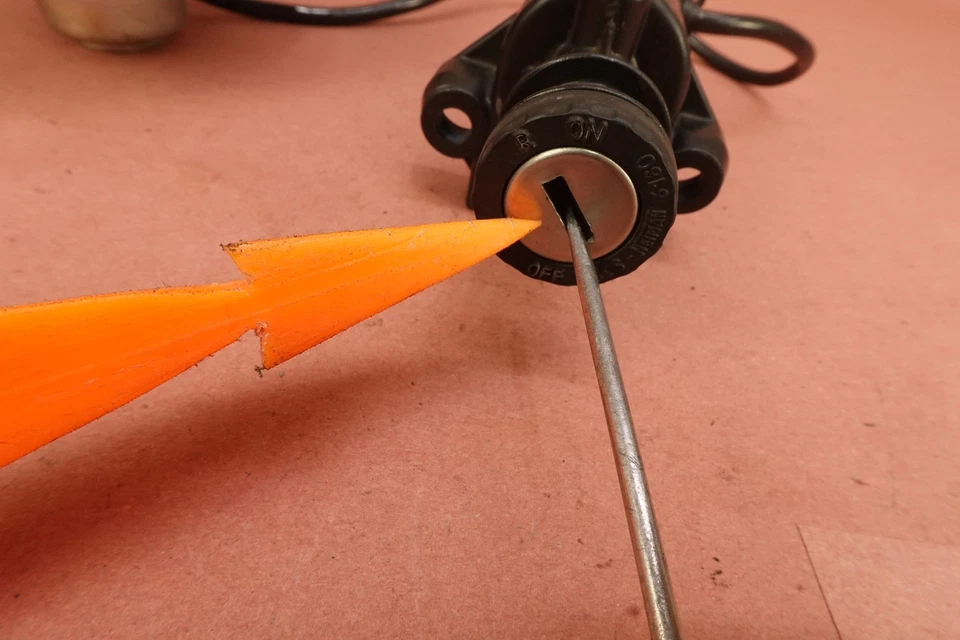 Juego de llaves de bloqueo de encendido tapa de gas BMW G650 GS G650GS 2005-2010 Foto 2 de 4