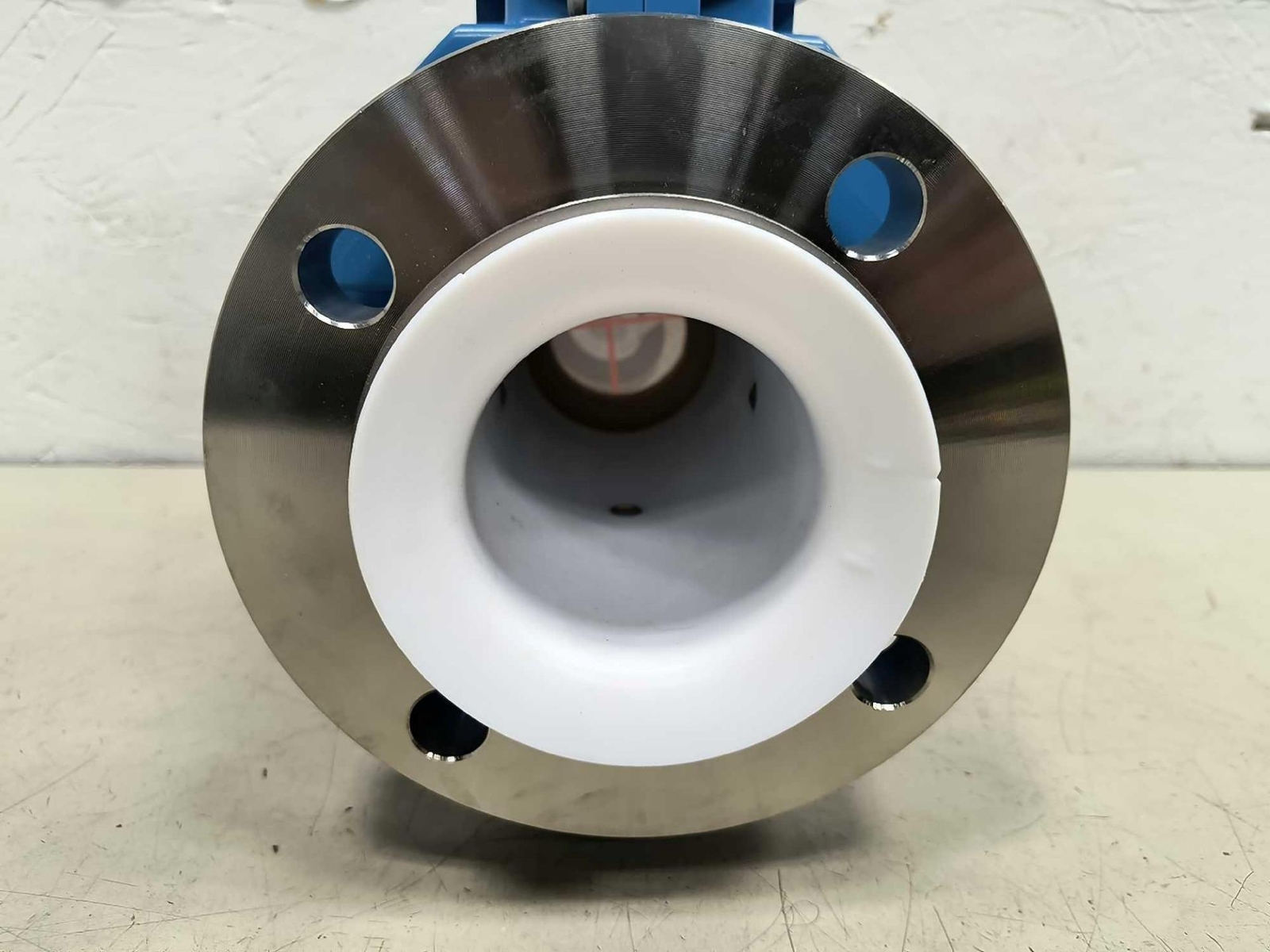 Foto 10 di 24
