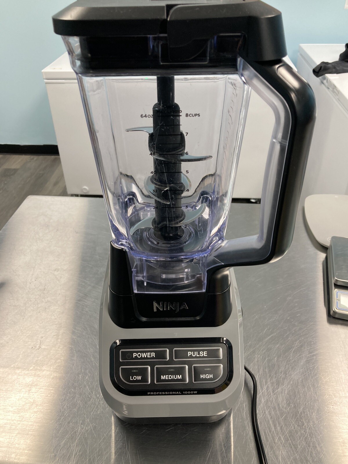 Ninja BL610 Professional 3 Blender in Black for Smoothies and More-image