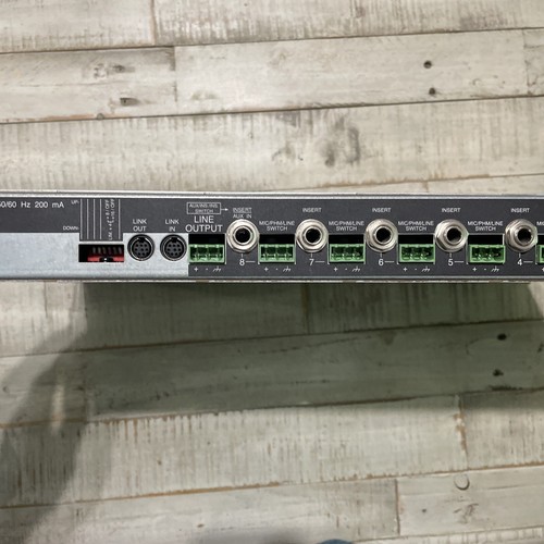 Shure Rack Mountable 8-Channel Microphone Mixer SCM800 - Picture 6 of 9