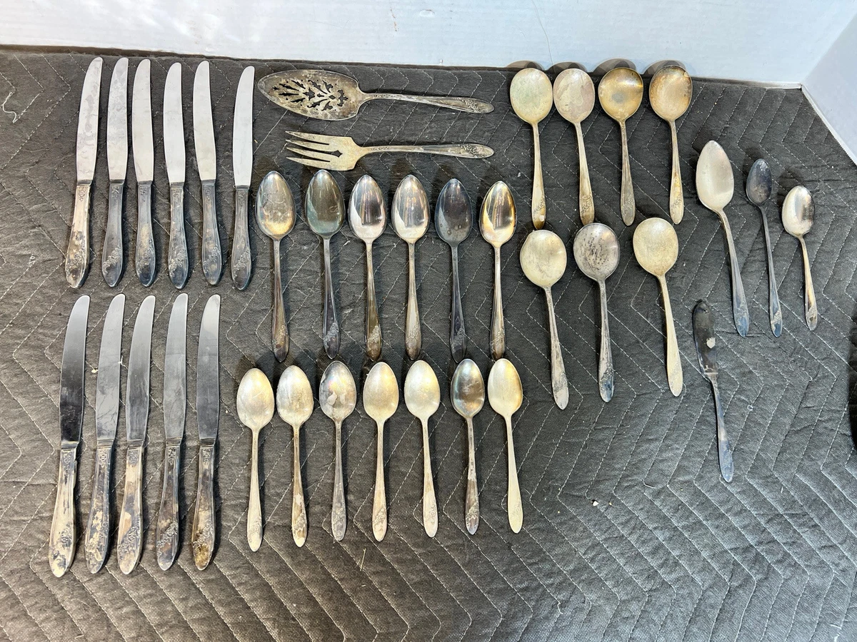 Oneida silver deals plated flatware