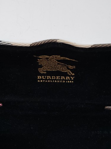 Burberry Glass Case Hard Clamshell Nova Plaid W023 - Picture 9 of 9