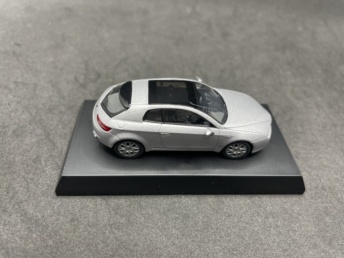 Kyosho 1/64 Alfa Romeo collection2 Brera Silver diecast