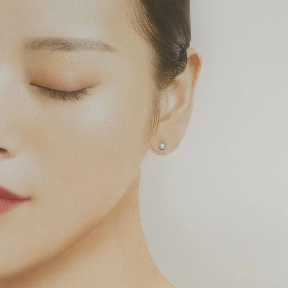 Auténticos pendientes Cartier d'Amour extra pequeños #260-007-597-9812 Foto 4 de 4