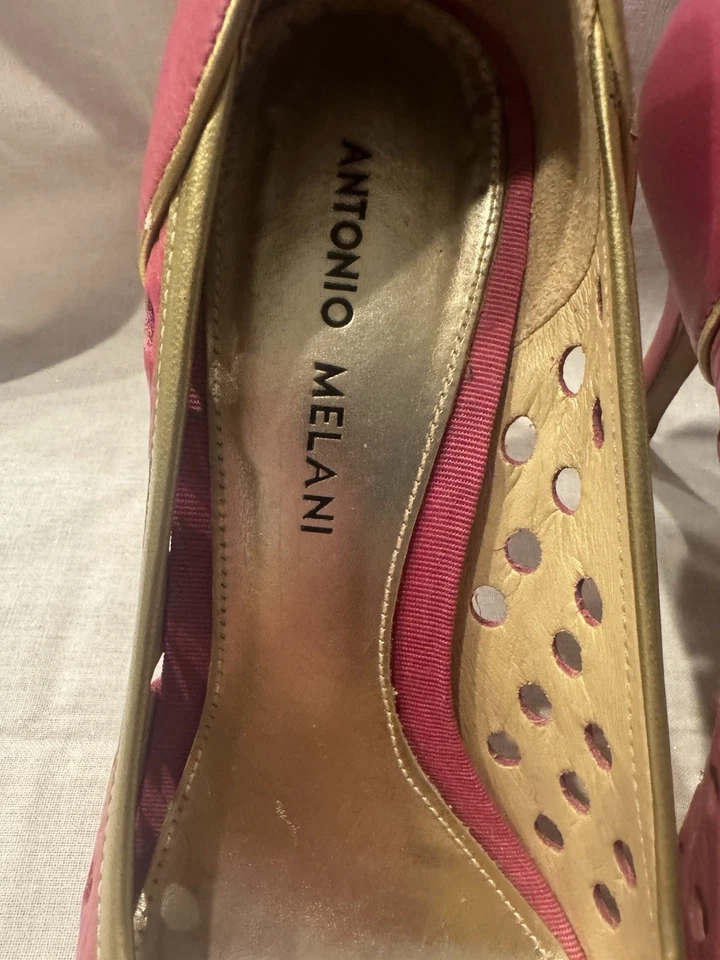 Sexy Antonio Melani Pink And Gold Women's Bow Faux Leather Heels - Size 7.5M - Image 2 of 4
