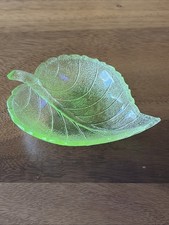 Rare Yellow Vaseline Uranium Glass Aspen Leaf Berry Bowl 5    x 4   