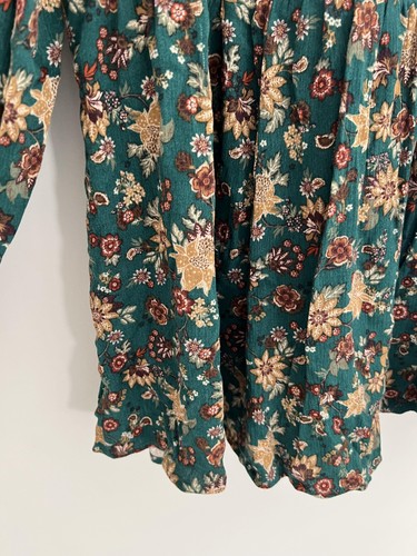 Torrid Blouse Womens 1 Green Floral Long Sleeve Smocked Peplum Boho Top Fall - Picture 5 of 10