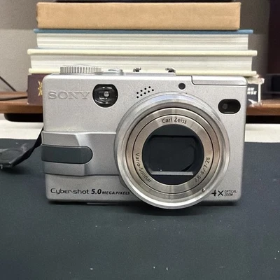 Sony Cyber-shot DSC-V1 Digital Cameras for sale - eBay