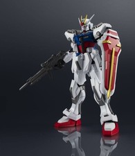 Gundam Universe Mobile Suit Gundam GAT-X105 Strike Gundam Action Figure