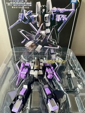 Takara Tomy Transformers Masterpiece MP-11SW Skywarp w/ Coin never transformed