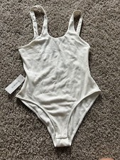 Bardot Pia Rib Bodysuit in Orchid White Scoop Back Sleeveless Size 6 Medium