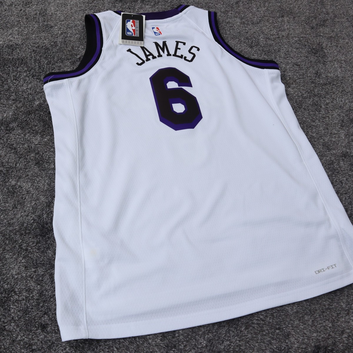 Nike Lakers James #6 ユニフォーム LeBron James NBA Nike Lakers Swingman Jersey #6 Men's CW3595