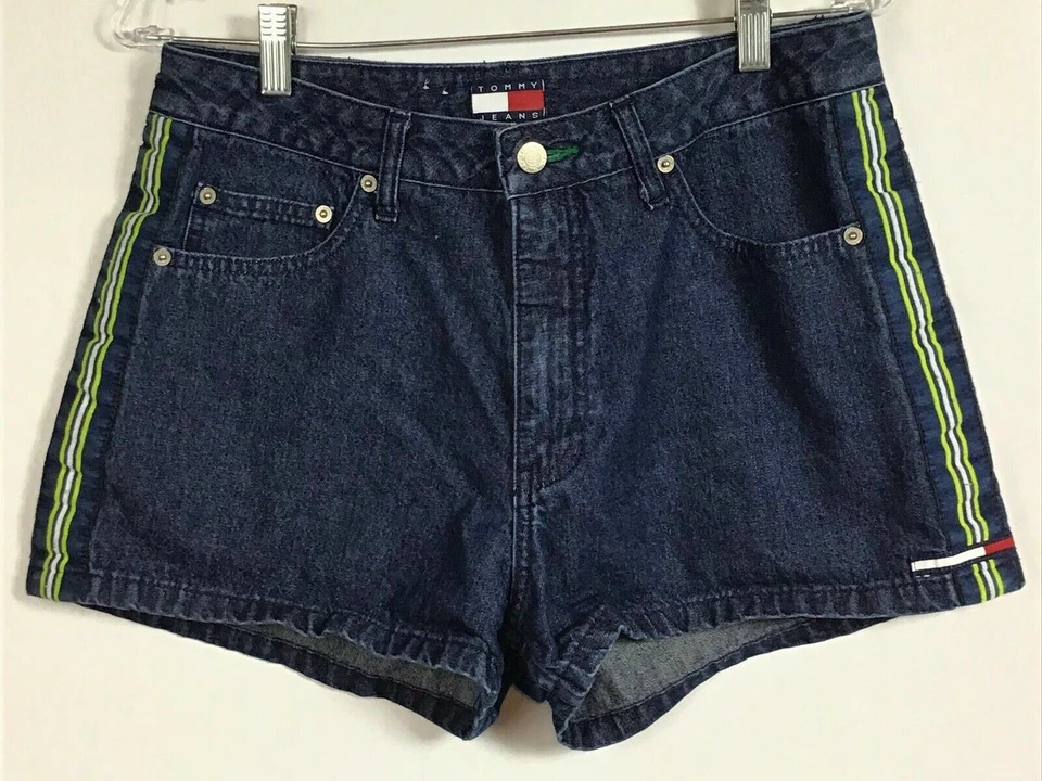 Tommy Jeans Hilfiger / 旗帜布贴装饰牛仔迷你短裤/11 码 — 第 2/4 张图片