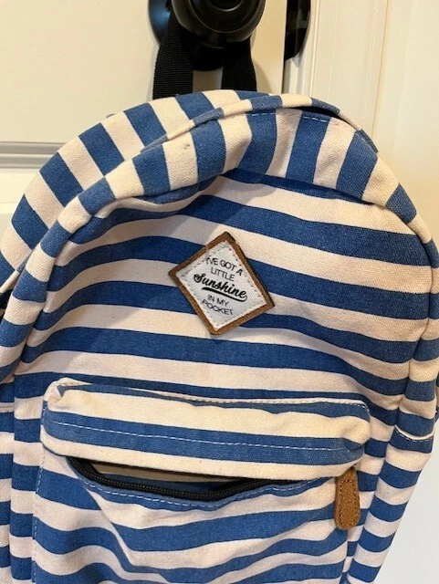 Mochila Target Azul Blanco Rayas "Tengo un poco de sol en mi bolsillo" Foto 2 de 4