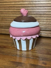 Kohls Ceramic Cupcake Cookie Jar Happy Valentines Day Pink Treat Container