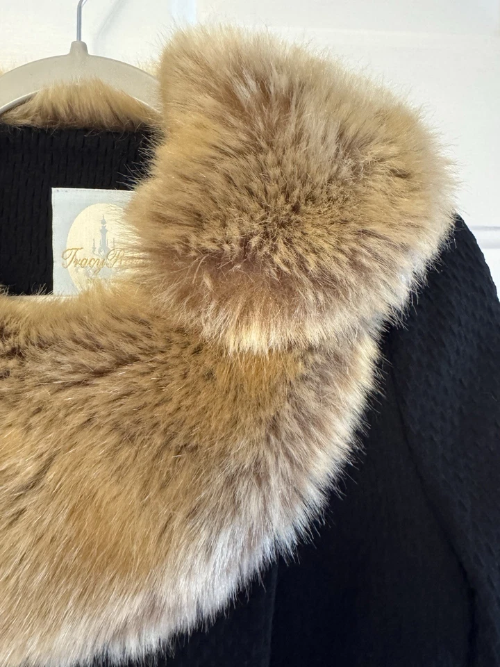 Chaqueta corta para mujer Tracy Reese negra con cuello ribete de piel talla 2 Foto 2 de 4
