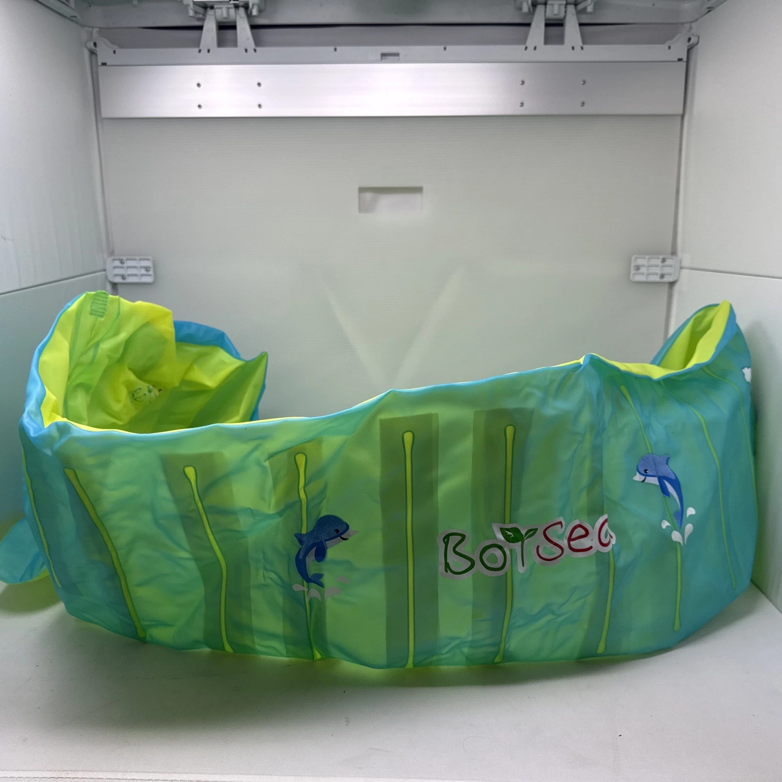 Inflatable Baby Bathtub, Boysea Toddler Bath Tub with Anti-Sliding Saddle Horn
Opens in a new window