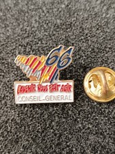 Pin's Pins Pin Enamel 67 FRANCE PYRÉNÉES ORIENTALES 66 "Conseil Général" 