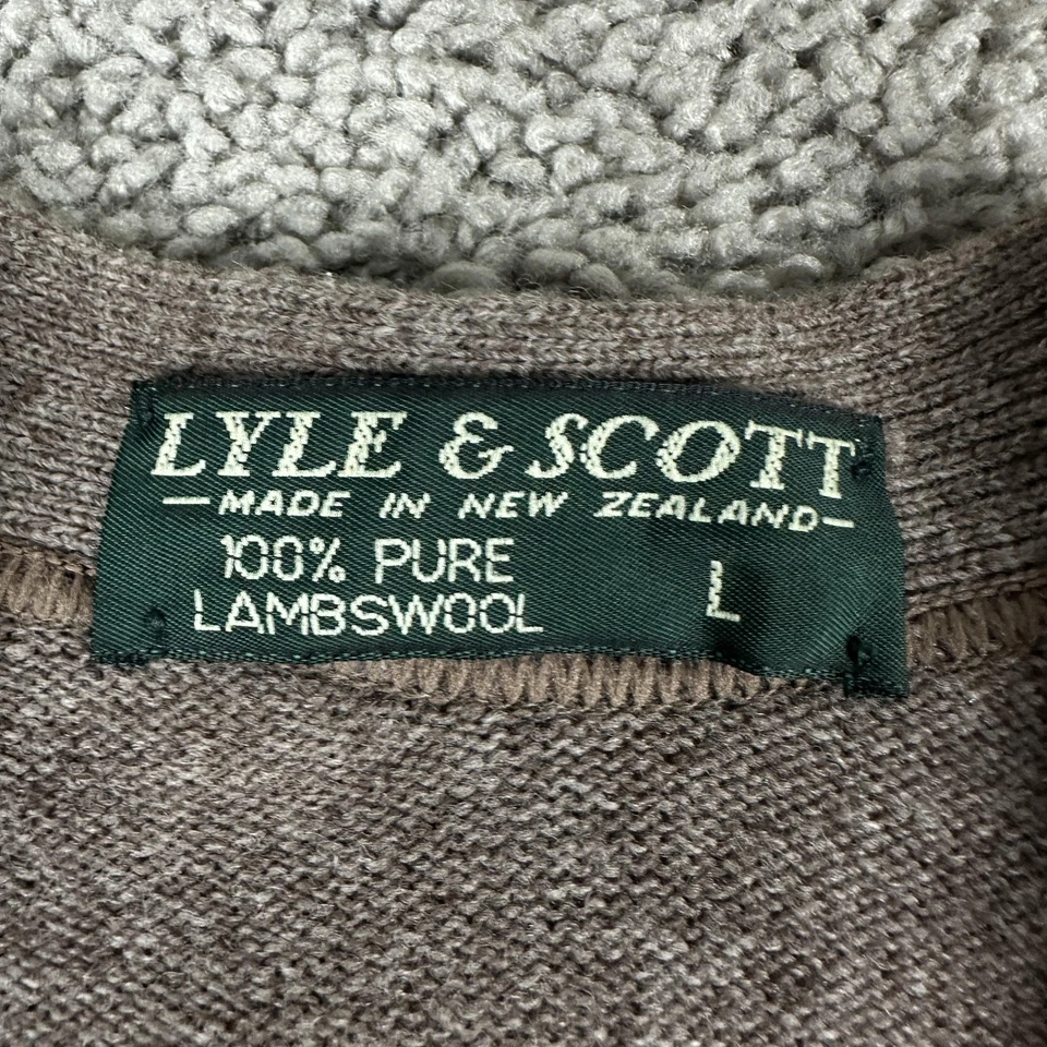 Suéter Lyle & Scott Para Hombres Grande Marrón Lana de Cordero Cárdigan Botón Frontal Tejido Logo Foto 4 de 4