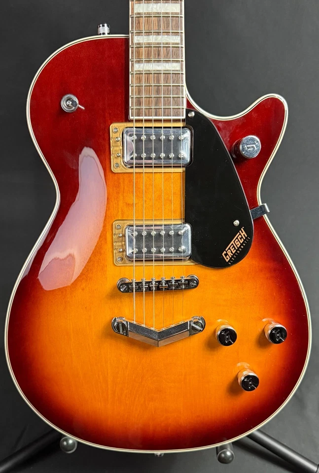 Guitarra Eléctrica Gretsch G5220 Electromatic Jet BT Acabado Sweet Tea Foto 2 de 4