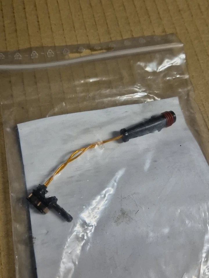 NEW Genuine Mercedes-Benz Pagid P8156 Brake Pad Wear Sensor Indicator 106220298 - Image 4 of 4