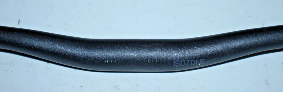 Manillar Bontrager ISOZone MTB 1" barra elevadora 31,8/22,2 mm 66 cm 9° curva envío a EE. UU. Foto 2 de 4
