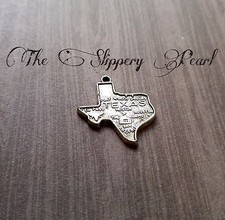2 Texas Charms Pendants State of Texas Highly Detailed Lone Star State Silver