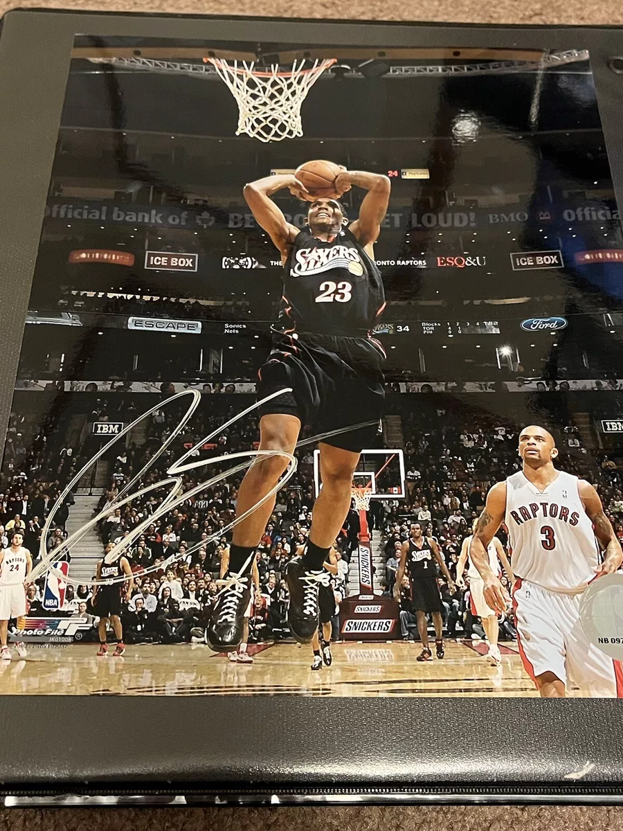 Lou Williams Autographed Signed NBA 8 x 10 Photo Philadelphia 76ers Sixth Man