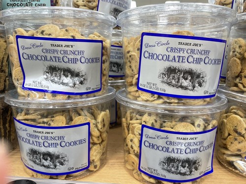 2 Pack Trader Joe's Crispy Crunchy Chocolate Chip Cookies 18 oz Each - Picture 8 of 9