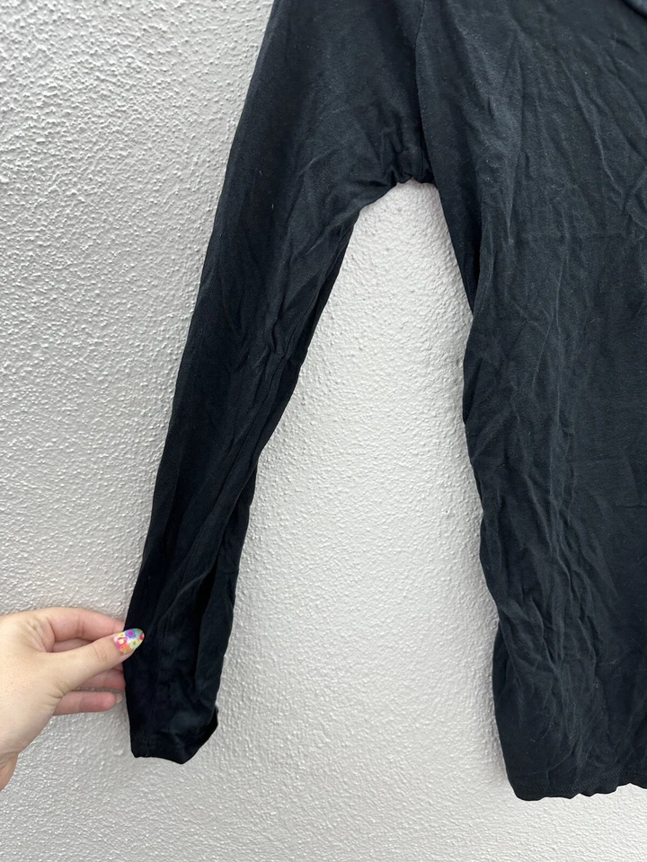 Camisa para mujer Liz Lange Maternity for Target talla XS negra manga larga Foto 4 de 4