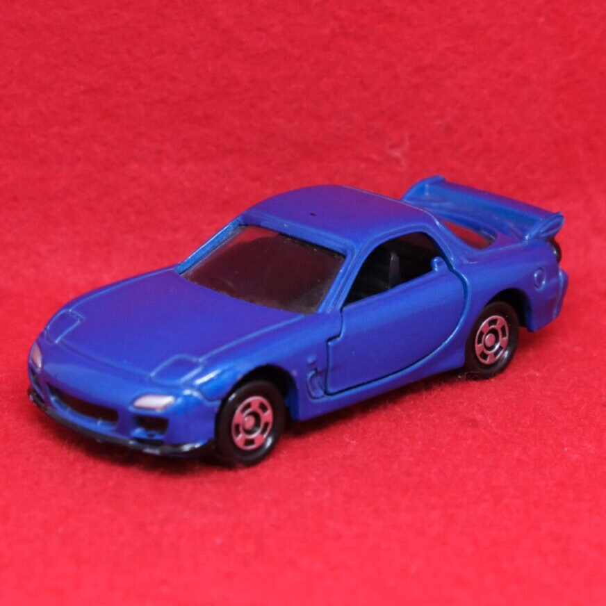 MAZDA RX-7 TOMICA No.94 1999 VIntage Size 1/59 Model Car From