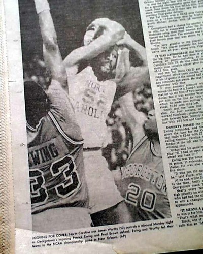 MICHAEL JORDAN Wins College Basketball Championship UNC 1982 Chicago Newspaper - Picture 4 of 12
