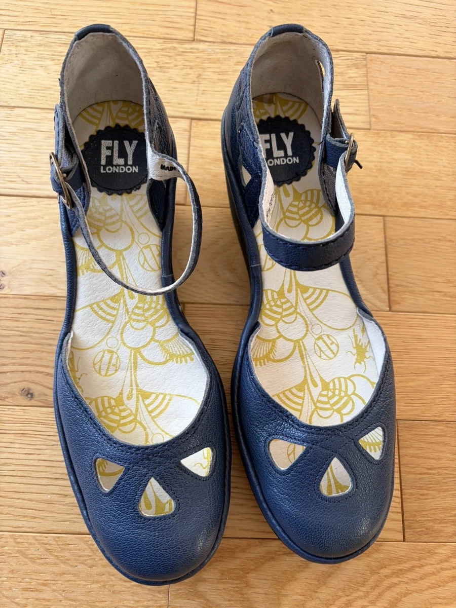 Sandali Donna Fly London Yuna - In Pelle, Suola In Gomma, Comodi Ed Eleganti, Modello Portoghese