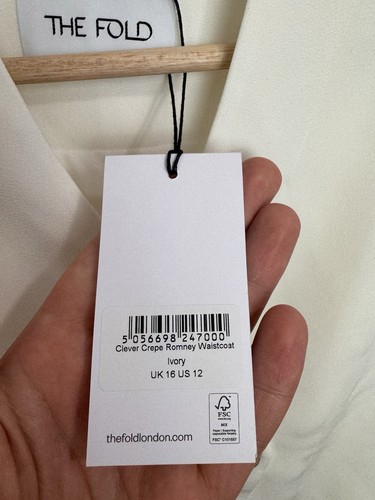 The Fold Clever Crepe Romney Waistcoat Ivory UK 16 New With Tags - Picture 7 of 9