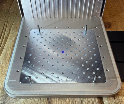 Fixierplatte Gewinde Passbohrungen xTool F1 F2 Laser Jig Rotationsachse Zubehör